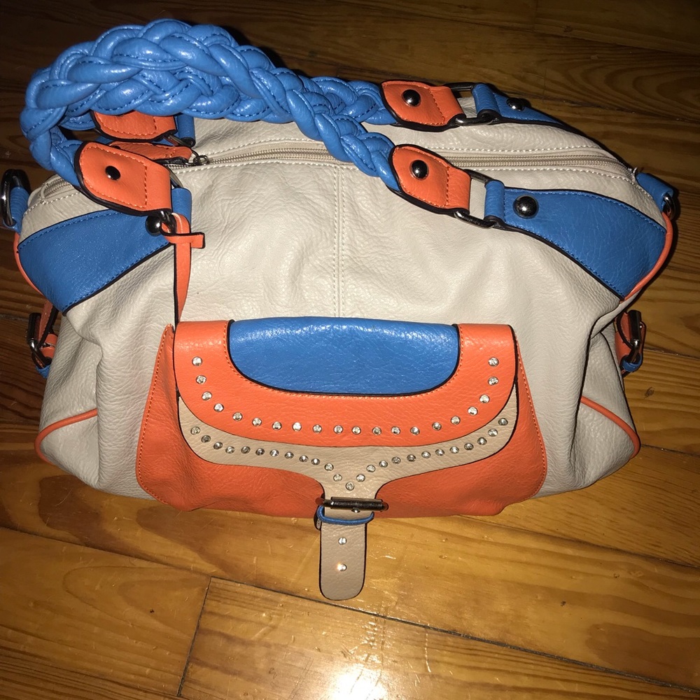 Multi color arm bag!